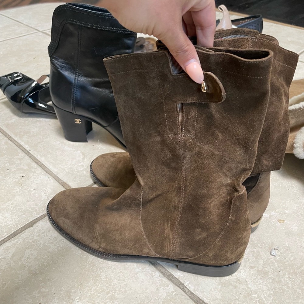 Burberry boots